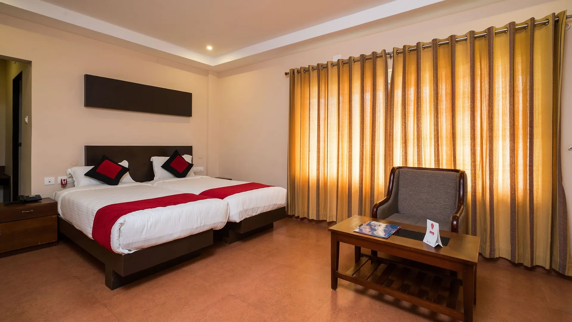 Oyo 10427 Shola Heaven Hotel Munnar